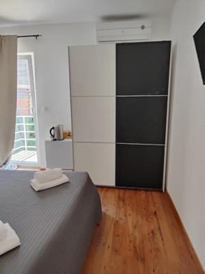 Guest House Adria 2 พรีมอชเตน ภายนอก รูปภาพ